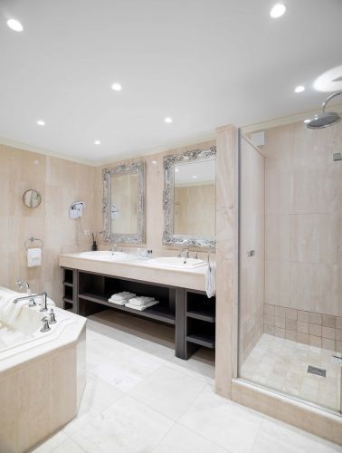 Hostellerie La Cheneaudiere & Spa